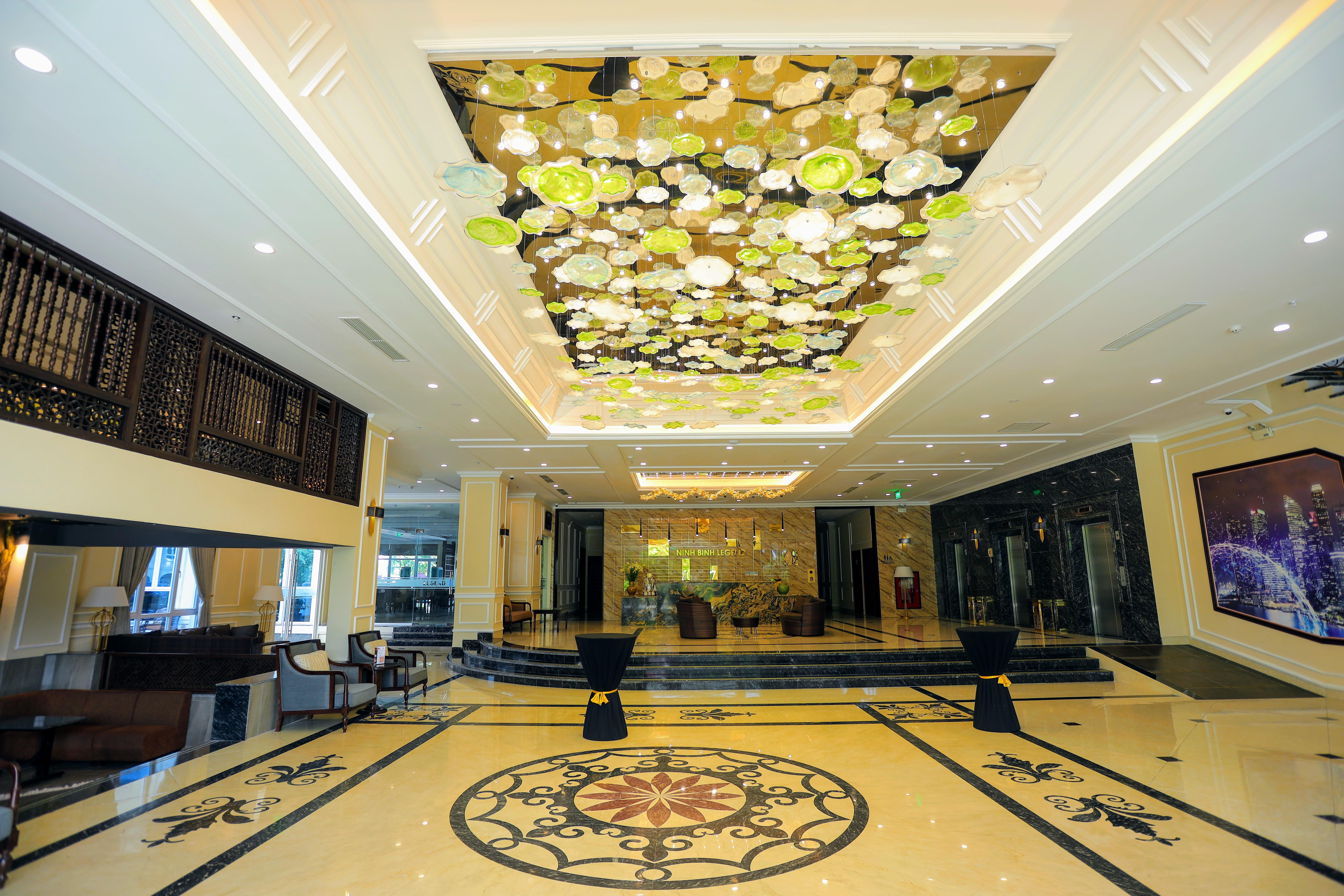 Ninh Binh Legend Hotel Exterior foto